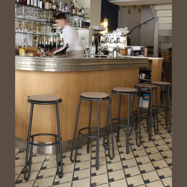 Tabouret de bar HUGGY charbon
